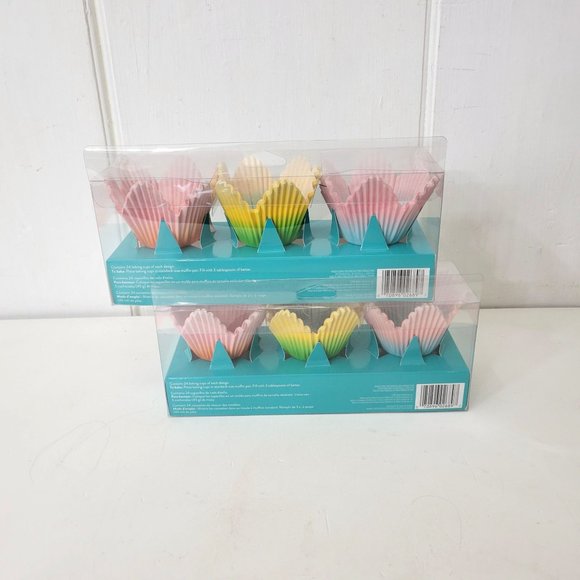 Wilton Ombre Flower Baking Cupcake Liners, New 144 Pieces - Picture 3 of 4